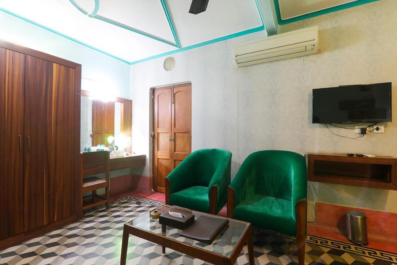 Fabhotel East View Varanasi Exterior foto