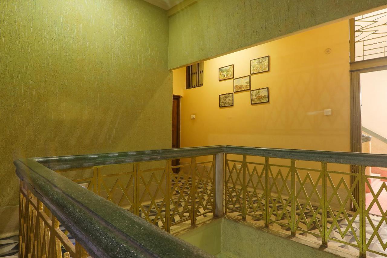 Fabhotel East View Varanasi Exterior foto